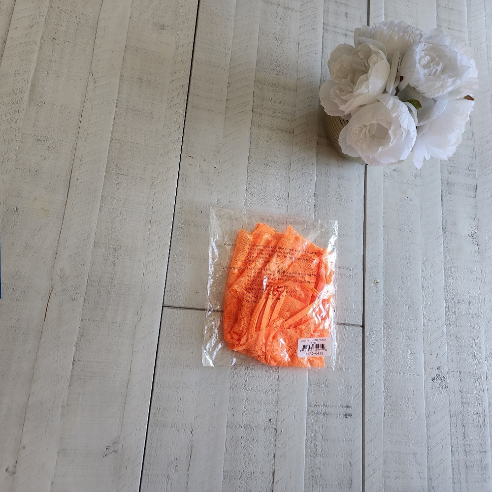 Lace Bralette and Shorts Set Orange Pure Romance Woke Up Like This New! Sz Small - Picture 3 of 3